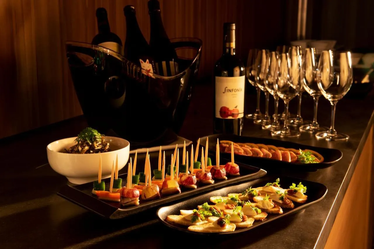 Hotel Grand Bach Kyoto Oike Select 4*,